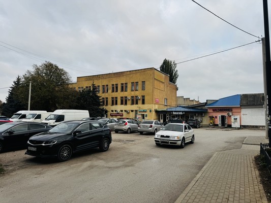Продам двухкомнатную (2-комн.) квартиру, Зеленая ул, 31, Комсомольское пгт