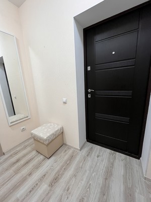 Продам однокомнатную (1-комн.) квартиру, Заречный проезд, 8к1, Светлогорск г