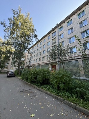 Продам однокомнатную (1-комн.) квартиру, Александровская ул, 28, Ломоносов г