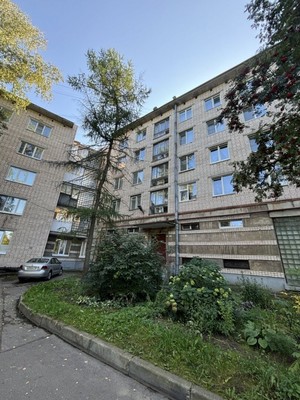 Продам однокомнатную (1-комн.) квартиру, Александровская ул, 28, Ломоносов г