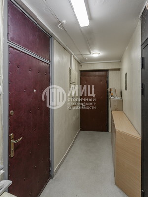 Продам трехкомнатную (3-комн.) квартиру, Обручева ул, 59, Москва г
