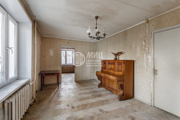 Продам трехкомнатную (3-комн.) квартиру, Обручева ул, 59, Москва г