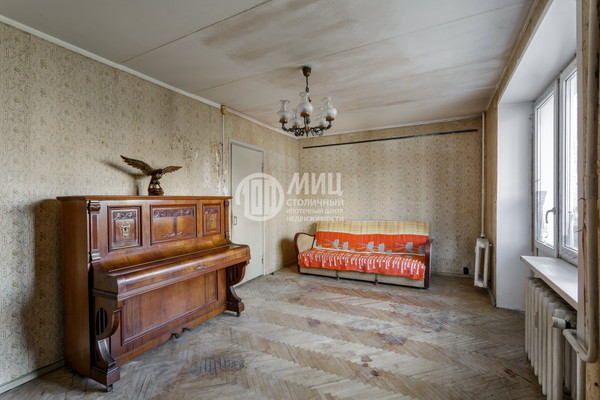 Продам трехкомнатную (3-комн.) квартиру, Обручева ул, 59, Москва г