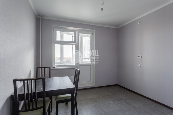 Продам однокомнатную (1-комн.) квартиру, Перовская ул, 66к5, Москва г