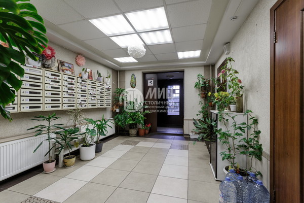 Продам однокомнатную (1-комн.) квартиру, Перовская ул, 66к5, Москва г