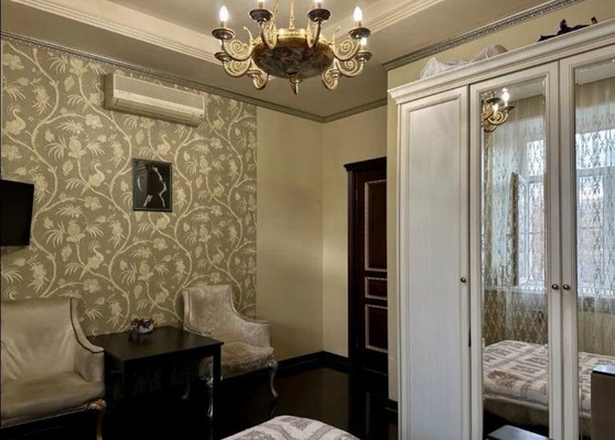 Продам многокомнатную квартиру, Русаковская ул, 18к20, Москва г