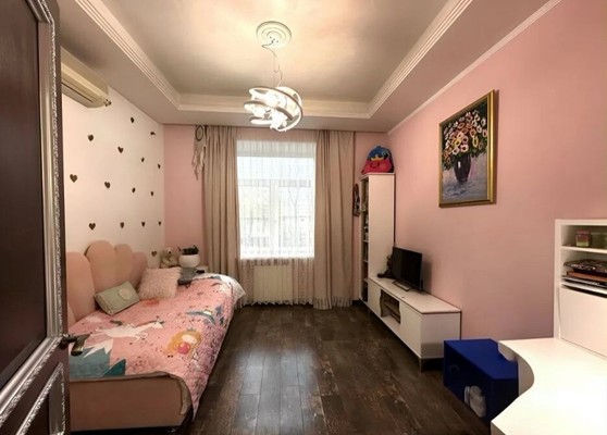 Продам многокомнатную квартиру, Русаковская ул, 18к20, Москва г