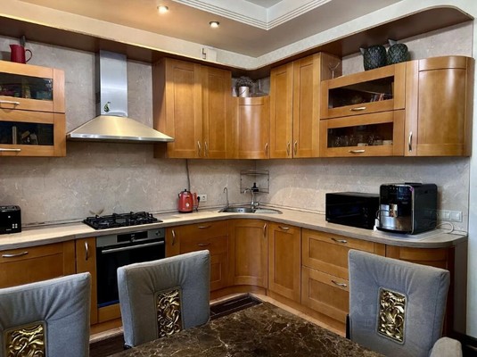 Продам многокомнатную квартиру, Русаковская ул, 18к20, Москва г