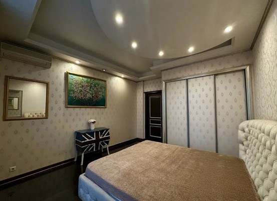 Продам многокомнатную квартиру, Русаковская ул, 18к20, Москва г
