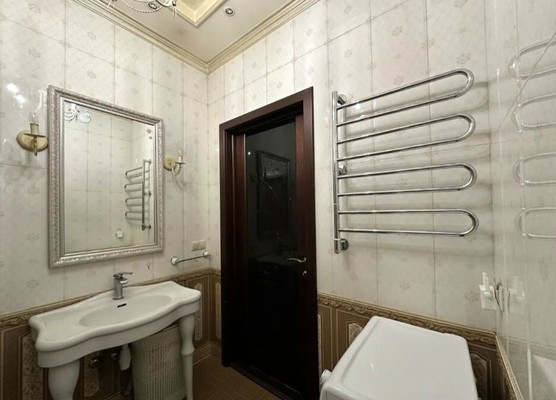Продам многокомнатную квартиру, Русаковская ул, 18к20, Москва г