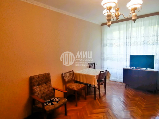 Продам двухкомнатную (2-комн.) квартиру, Флотская ул, 16, Москва г