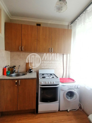 Продам двухкомнатную (2-комн.) квартиру, Флотская ул, 16, Москва г