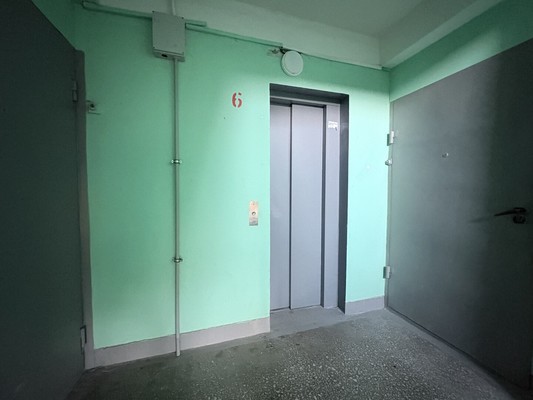 Продам однокомнатную (1-комн.) квартиру, Профсоюзная ул, 114к3, Москва г
