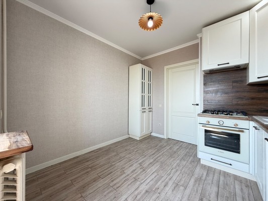 Продам многокомнатную квартиру, Шортанова ул, 17а, Нальчик г