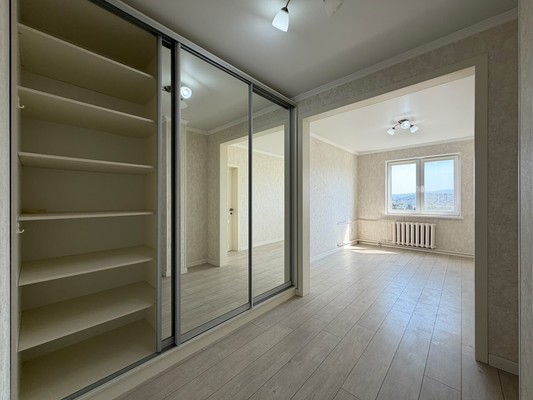 Продам многокомнатную квартиру, Шортанова ул, 17а, Нальчик г