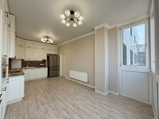 Продам трехкомнатную (3-комн.) квартиру, Атажукина ул, 11а, Нальчик г