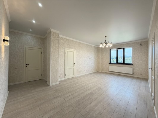 Продам трехкомнатную (3-комн.) квартиру, Атажукина ул, 11а, Нальчик г