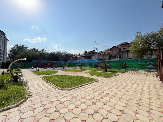 Продам трехкомнатную (3-комн.) квартиру, Атажукина ул, 11а, Нальчик г
