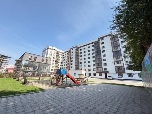 Продам трехкомнатную (3-комн.) квартиру, Атажукина ул, 11а, Нальчик г
