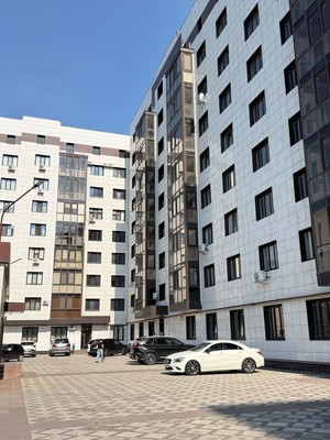 Продам трехкомнатную (3-комн.) квартиру, Атажукина ул, 11а, Нальчик г