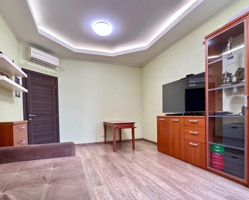 Продам трехкомнатную (3-комн.) квартиру, Академика Туполева наб, 15, Москва г