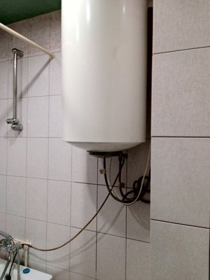 Продам трехкомнатную (3-комн.) квартиру, Садовый пер, 2к2, Рощино гп