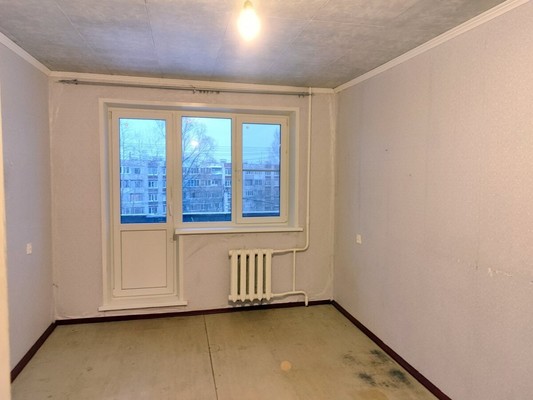 Продам двухкомнатную (2-комн.) квартиру, Центральная ул, 10, Коробицыно п
