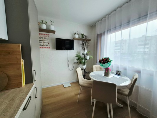 Продам трехкомнатную (3-комн.) квартиру, Калевала ул, 2, Костомукша г