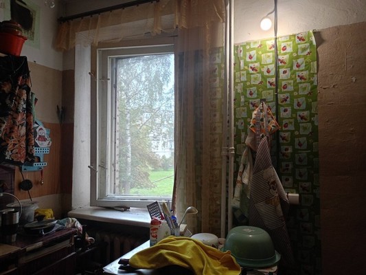 Продам комнату в 4-комн. квартире, Ленина ул, 15А, Отрадное г