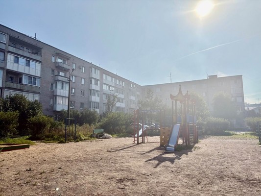 Продам комнату в 2-комн. квартире, Советская ул, 10к63, Отрадное г
