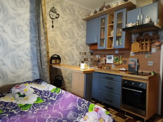 Продам однокомнатную (1-комн.) квартиру, Гагарина ул, 20, Отрадное г