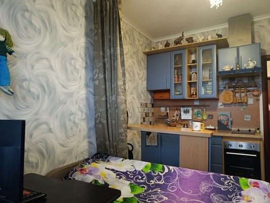 Продам однокомнатную (1-комн.) квартиру, Гагарина ул, 20, Отрадное г