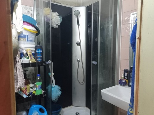 Продам трехкомнатную (3-комн.) квартиру, 3, Приладожский гп