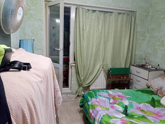 Продам трехкомнатную (3-комн.) квартиру, 3, Приладожский гп