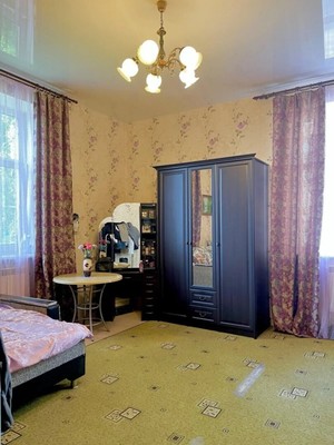 Продам трехкомнатную (3-комн.) квартиру, Ленина ул, 17, Отрадное г