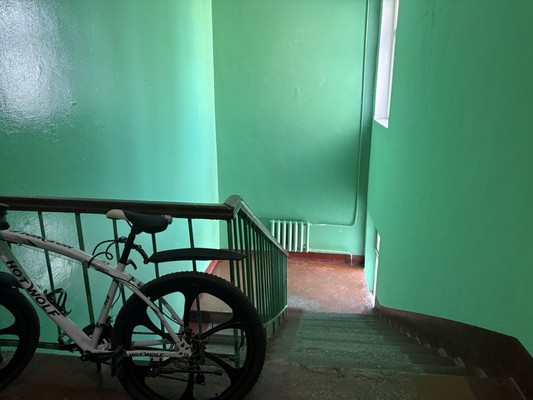 Продам трехкомнатную (3-комн.) квартиру, Ленина ул, 17, Отрадное г