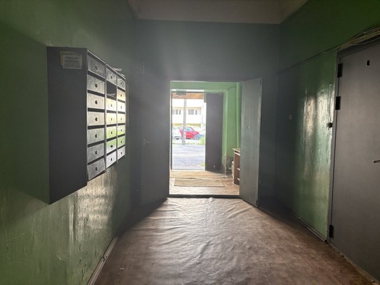 Продам трехкомнатную (3-комн.) квартиру, Ленина ул, 17, Отрадное г