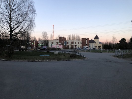 Продам трехкомнатную (3-комн.) квартиру, 4, Приладожский гп