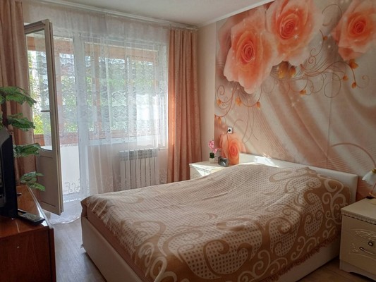 Продам двухкомнатную (2-комн.) квартиру, 21Б, Приладожский гп