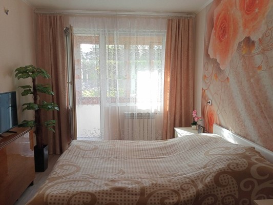 Продам двухкомнатную (2-комн.) квартиру, 21Б, Приладожский гп