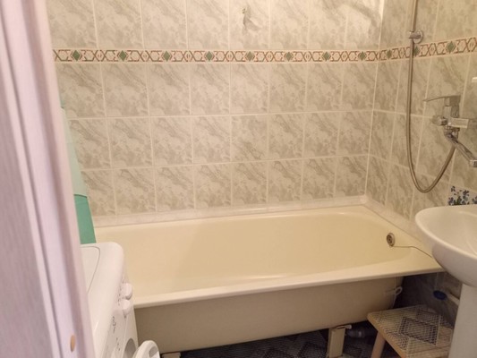 Продам двухкомнатную (2-комн.) квартиру, 21Б, Приладожский гп