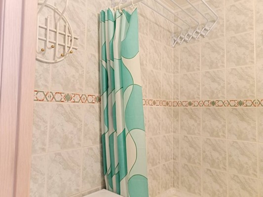 Продам двухкомнатную (2-комн.) квартиру, 21Б, Приладожский гп