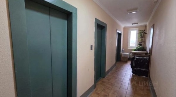 Продам двухкомнатную (2-комн.) квартиру, Академика Понтрягина ул, 21к1, Москва г