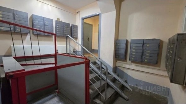 Продам двухкомнатную (2-комн.) квартиру, Академика Понтрягина ул, 21к1, Москва г
