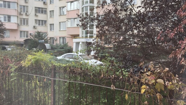Продам трехкомнатную (3-комн.) квартиру, Ростовская ул, 19кВ, Симферополь г