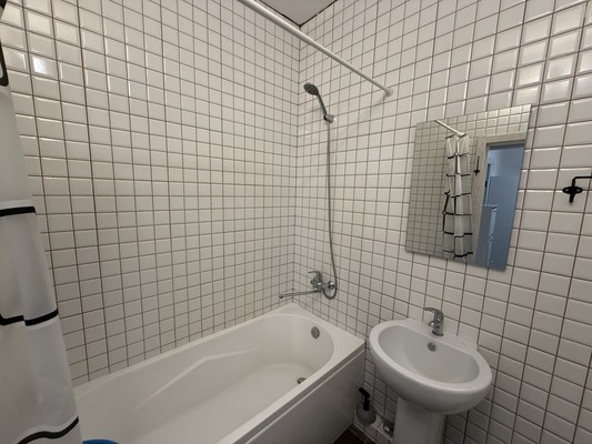 Продам однокомнатную (1-комн.) квартиру, Балаклавская ул, 133, Симферополь г