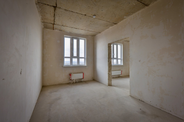 Продам трехкомнатную (3-комн.) квартиру, Александра Суворова пр-кт, 19, Симферополь г