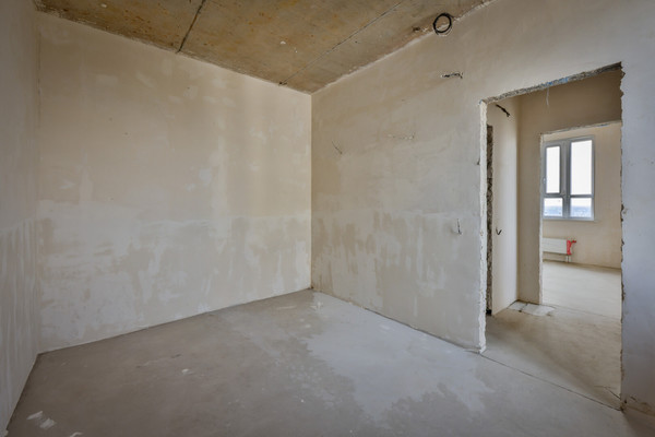 Продам трехкомнатную (3-комн.) квартиру, Александра Суворова пр-кт, 19, Симферополь г