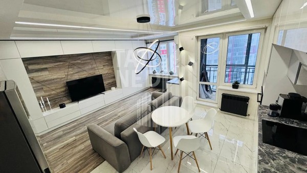 Продам трехкомнатную (3-комн.) квартиру, Аметьевская магистраль ул, 16к1, Казань г