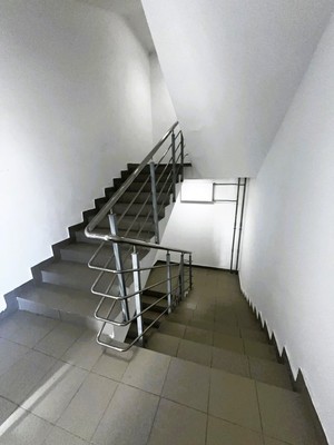 Продам трехкомнатную (3-комн.) квартиру, Краснобогатырская ул, 40к3, Москва г